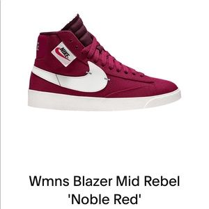 NIKE BLAZER MID REBEL